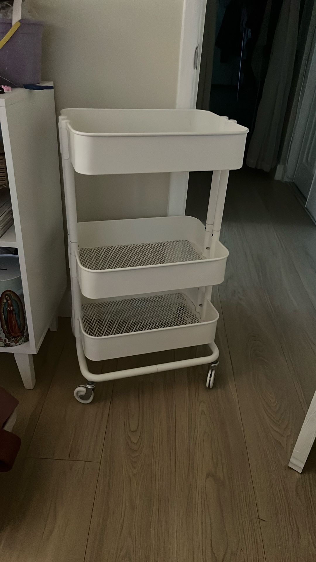 Rolling Cart 