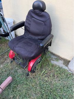 Electric wheel chair