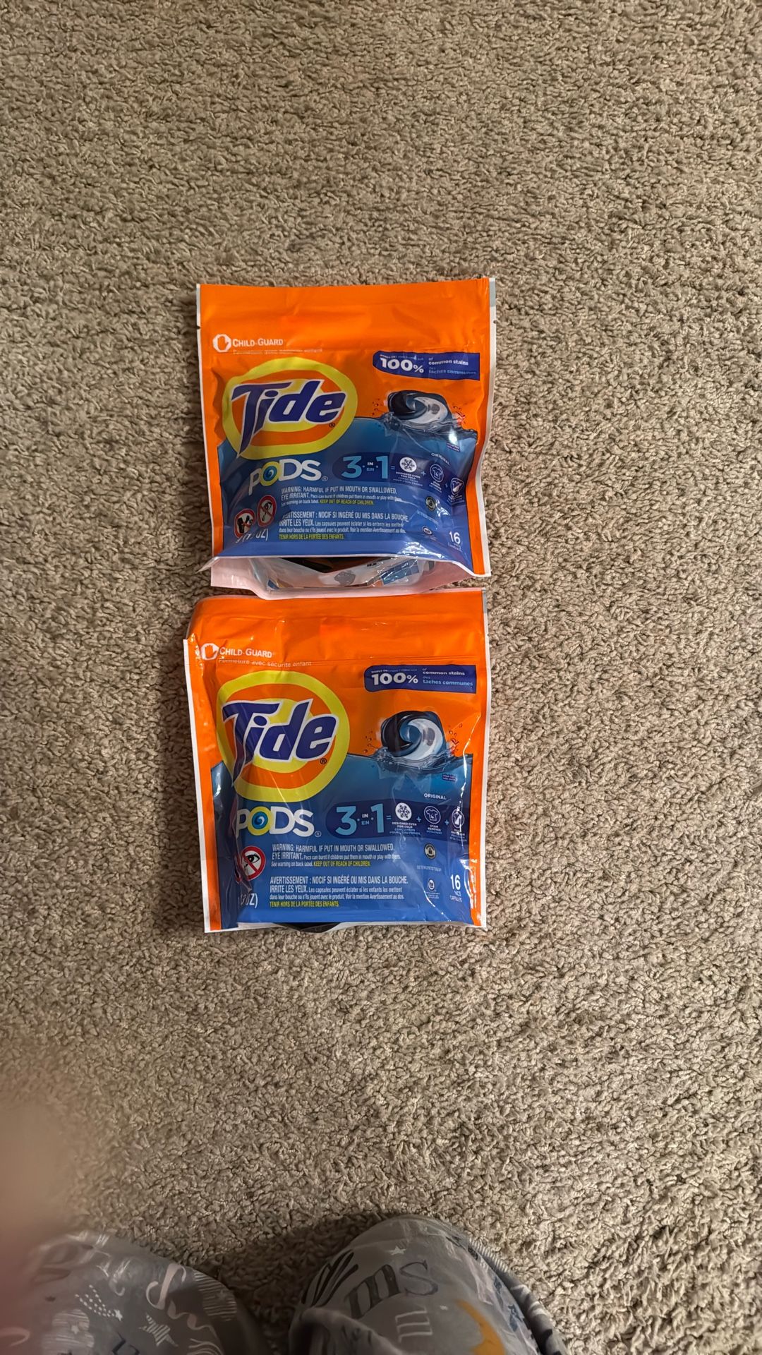 2 Tide Laundry Pods