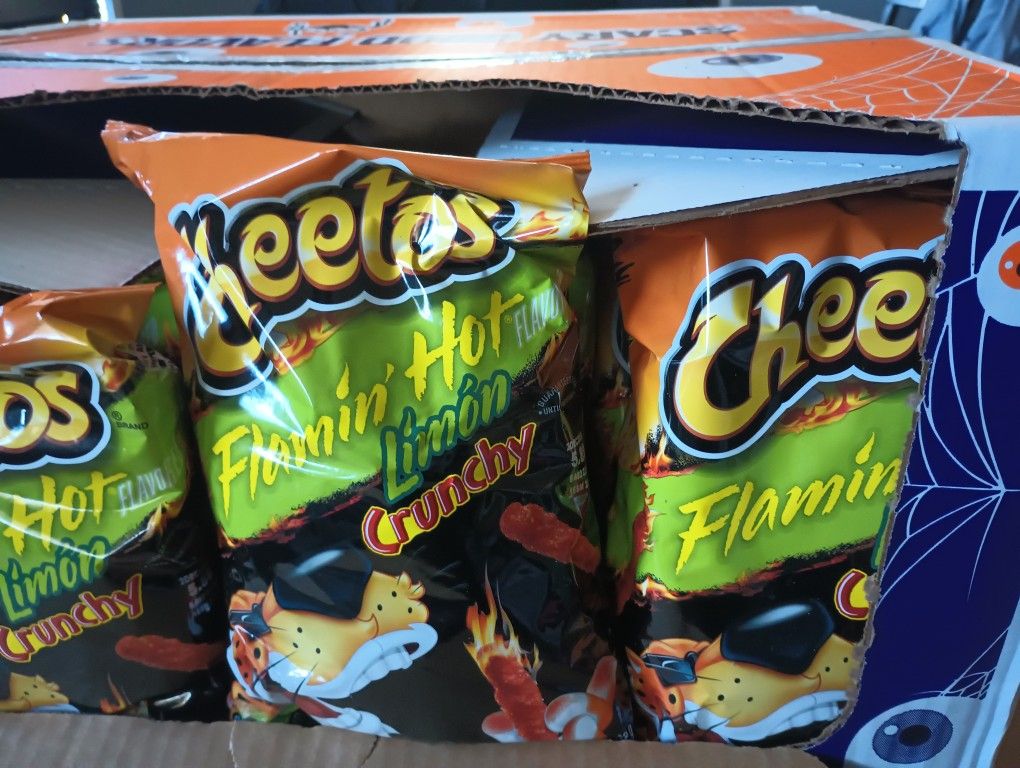 Hot 🔥 Cheethos 🍋‍🟩