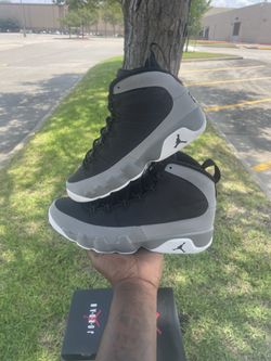 Jordan 9 Particle Grey Size 9.5 5y And 6y