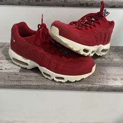Nike Air Max 95 Gym Red Size 9