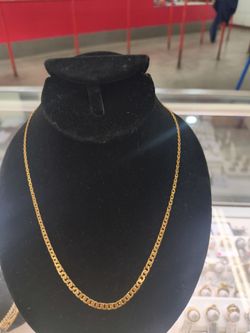 22k solid gold necklace 10.3 grams 22 Long layaway available 10% Dwon if you interested please make sure you ask for Maribel thank you