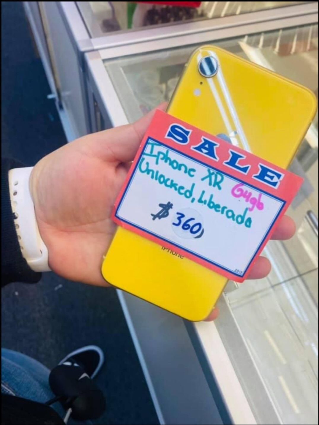 iPhone XR