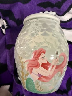 Disney little mermaid vase