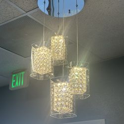 Chandelier 4 Lights 