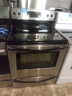 FRIGIDAIRE glass top electric stove stainless steel working perfectly