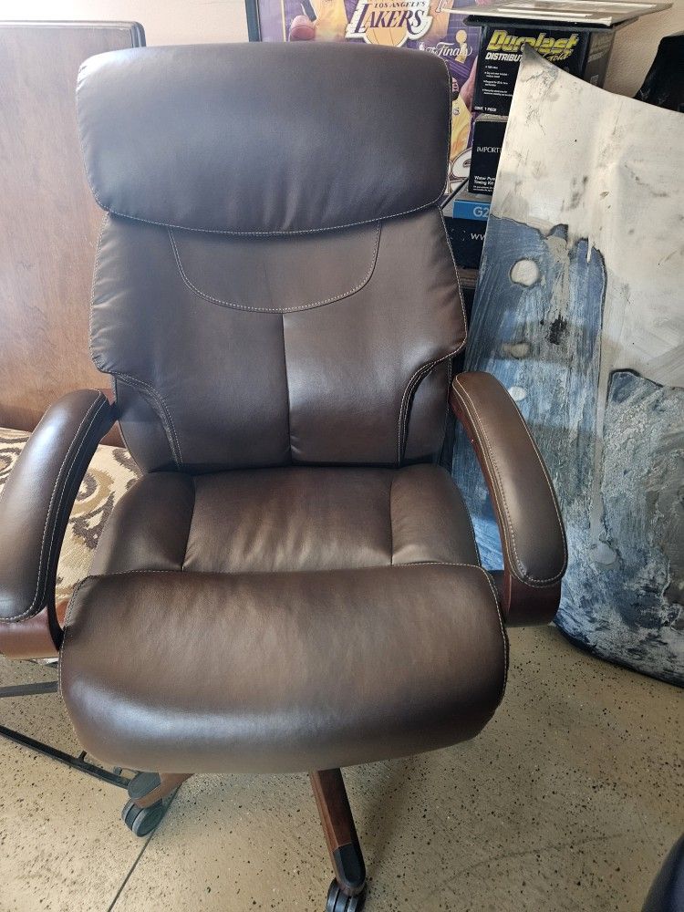 Lazy Boy Leather Office Chair