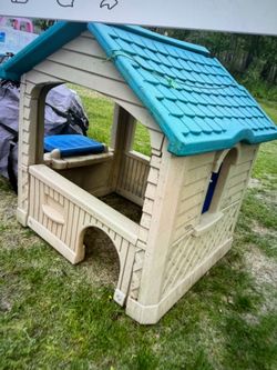 Playhouse large