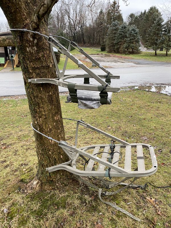 Summit tree stand for Sale in Elizabeth, PA OfferUp