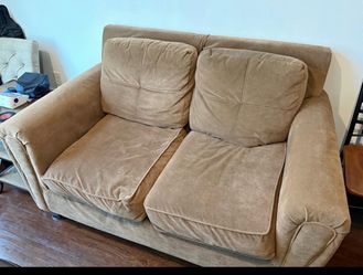 COUCH FOR SALE