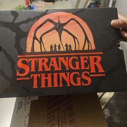 Stranger Things Converse 