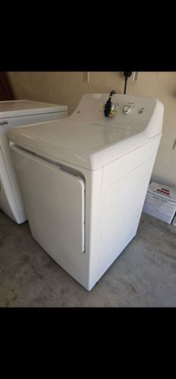 GE White Electric Dryer