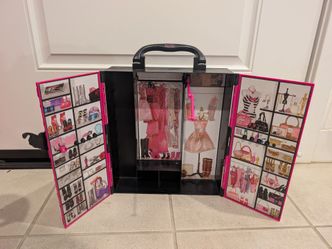 Mattel Barbie Closet Wardrobe Pink Black Doll Storage Carry Case