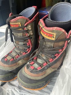 Vans Snowboard Boots. Mens 10