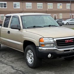2005 GMC Sierra