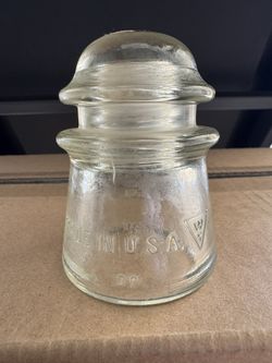 White tail Tatom number two electrical insulator