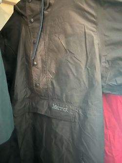 Marmot rain jacket size large 25$ must pick up near marbach 410