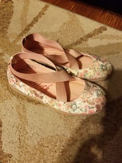 Girls' Blowfish Malibu Flats Size 1
