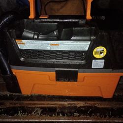 RIDGID
3 Gal. 5.0 Peak HP NXT Shop Vacuum Wet DryVac  HD0300