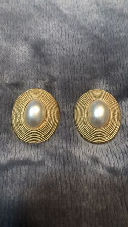 Pearl & Gold Earrings Chunky Fashion Jewelry