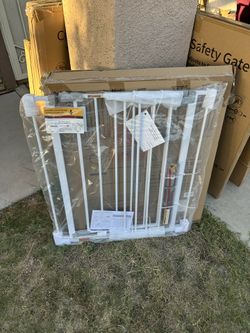 Dog And Baby Safety Gate