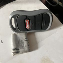 Genie Universal Remote 