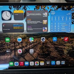 Refurbished Ipad Pro 12.9 6th Generation Silver 1tb  Cellular Unlocked With Magic Keyboard 