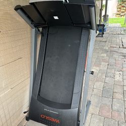 Treadmill 