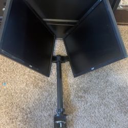 Double Moniters 