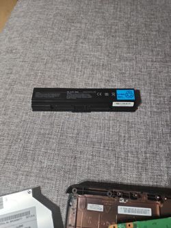 Toshiba Laptop DC 10.8 Volt  Battery 