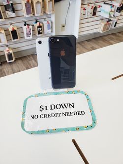 Apple iPhone 8 Plus 📱 – Compatible with All Carriers! Get Yours Today!