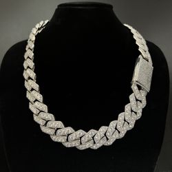 100ct!  22mm 22” Silver Vvs Moissanite Cuban Link Chain