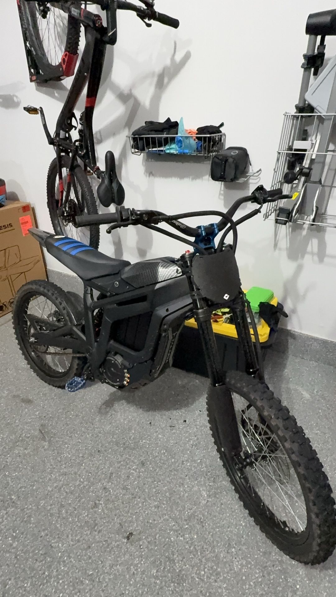 Talaria Mx4 (TRADING) READ DESCRIPTION!