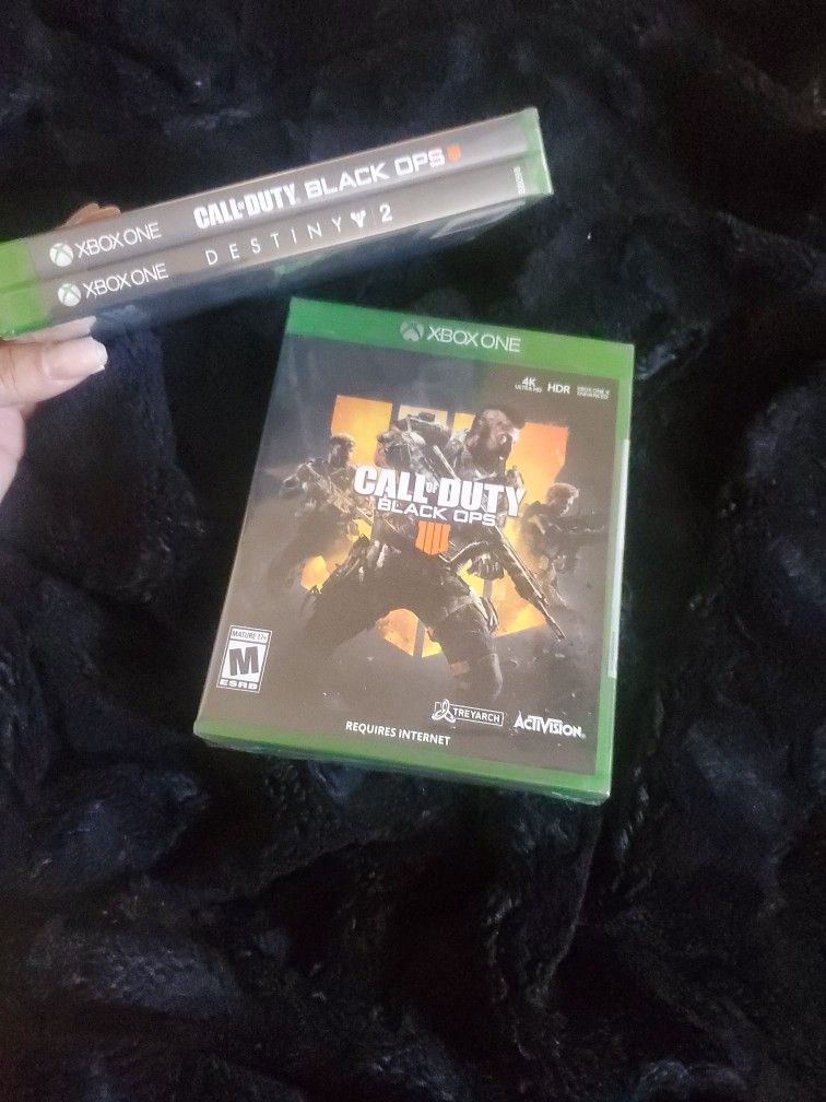 Xbox One Video Games Bundle