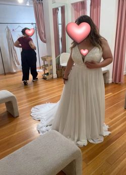 Plus size wedding dress