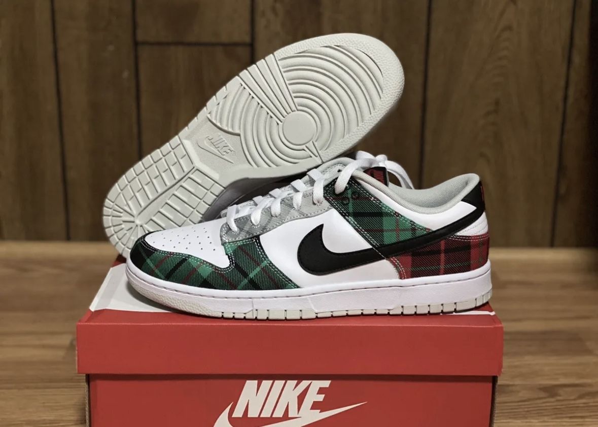 nike dunk low plaid