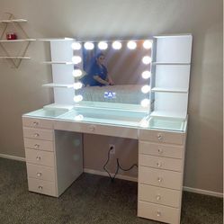 Glam Hollywood Vanities Ready For Purchase