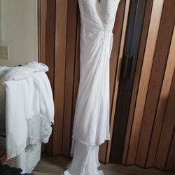 Wedding Dress Never Worn Gorgeous 