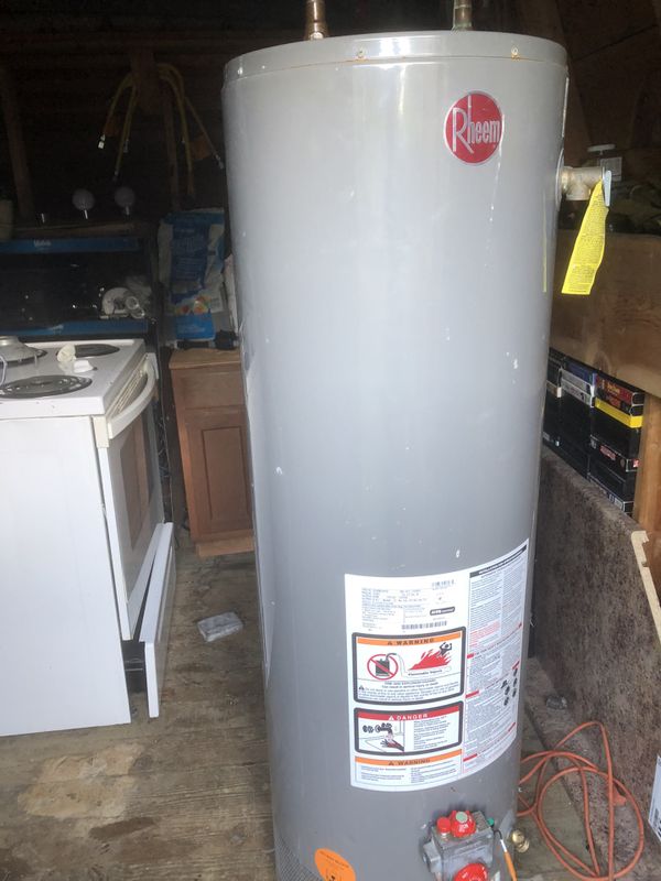 Gas 40 gallon hot water tank for Sale in Dublin, OH OfferUp