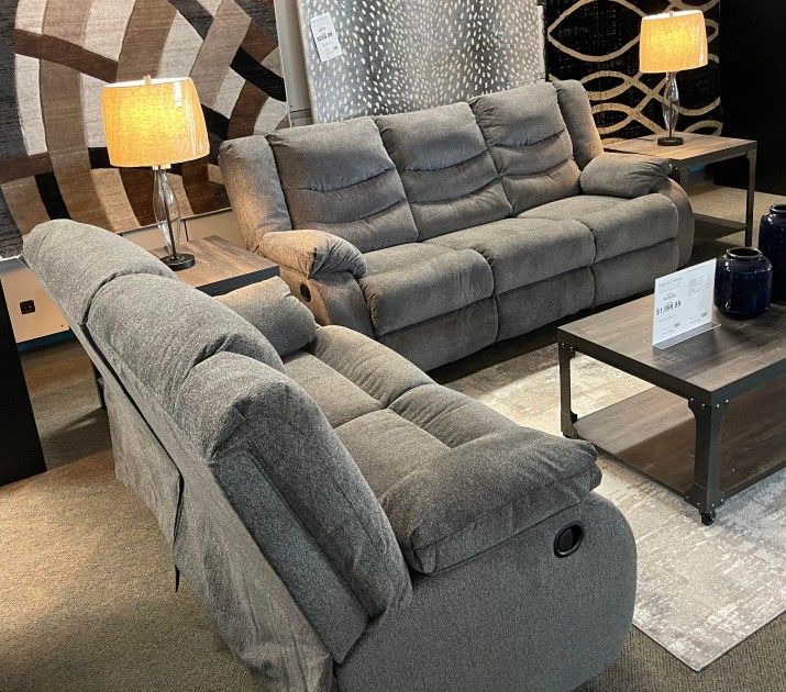 I’m Jon Green, Wayne’s Home Sales Representative🌟 Color Options Reclining Sofa, Reclining Loveseat, Recliner Tulen Couch