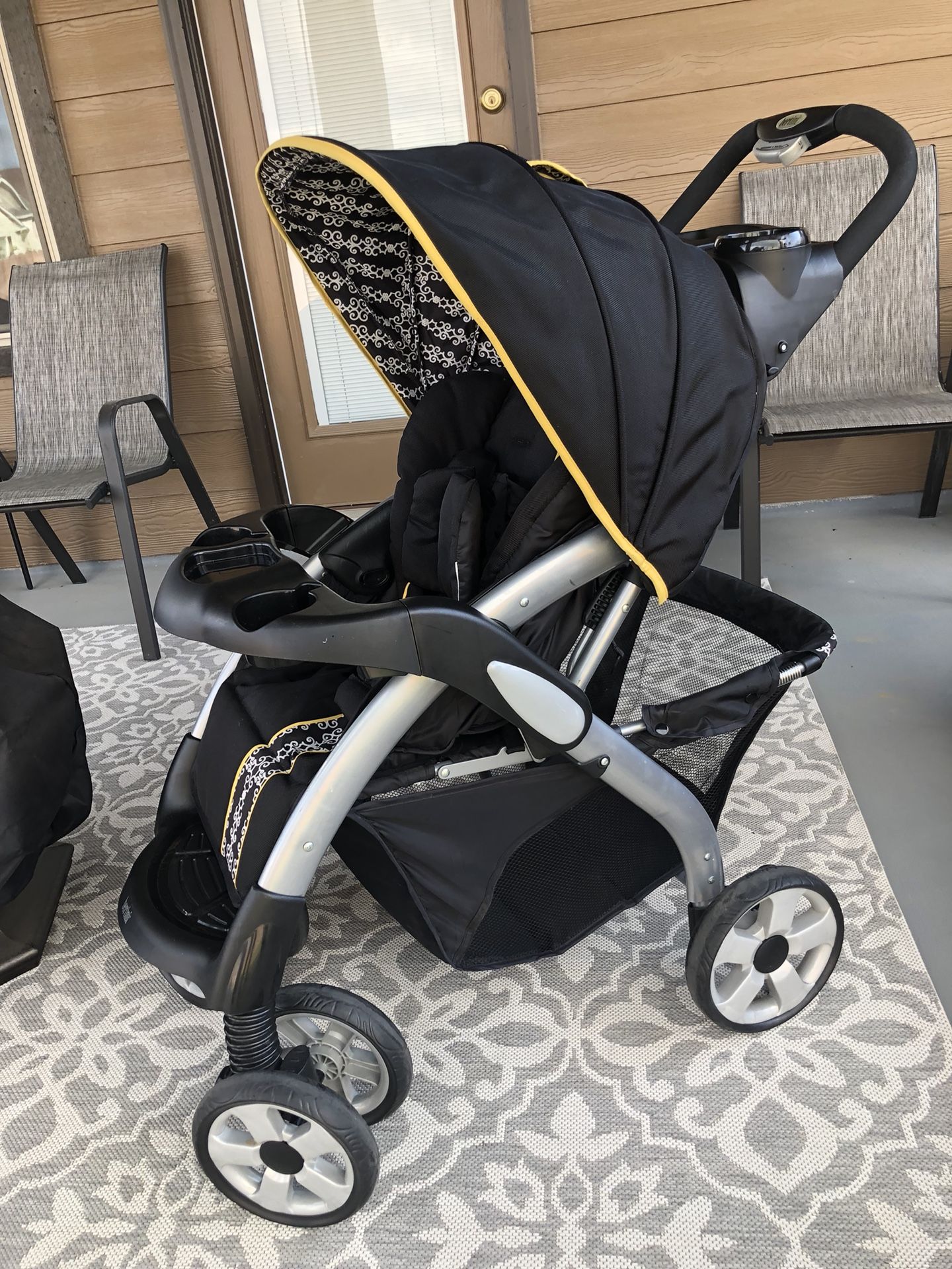 Bertini Black Stroller
