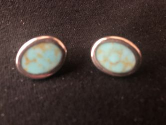 Turquoise stud earrings w/gold vein running through