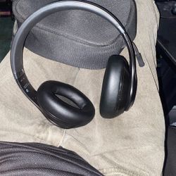 Beats Studio Pro New 