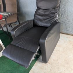  Manual Recliner