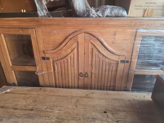 Oakwood Cupboard