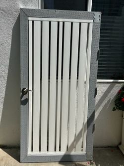 Brand new built out door gate 36x72