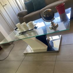 Glass Coffee Table 