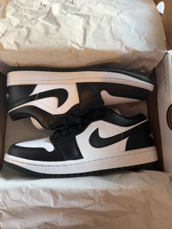 Nike panda dunks - brand new
