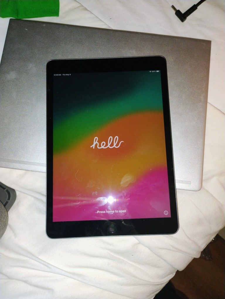 Apple iPad